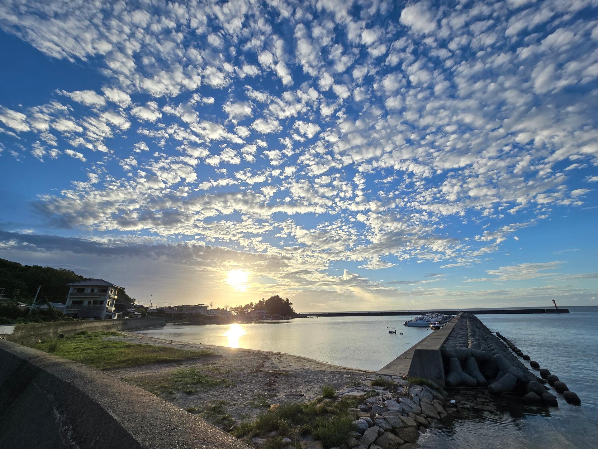 TnewT民泊 - 淡路島明神の海岸沿いに佇む一棟貸切の宿泊施設外観